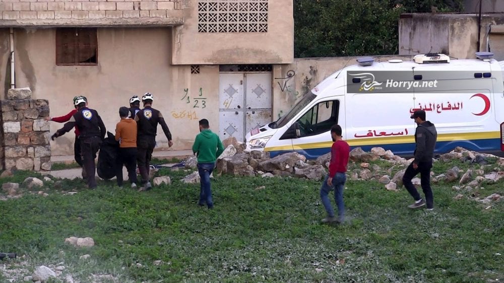 قصف النظام يحرم ٥٠ ألف طالب من إكمال تعليمهم في إدلب