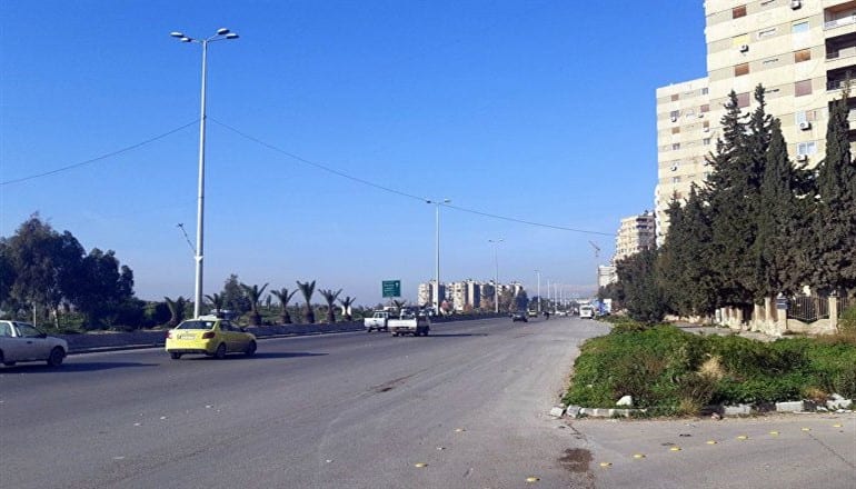 أزمة المحروقات تفرض “إضراباً” في دمشق