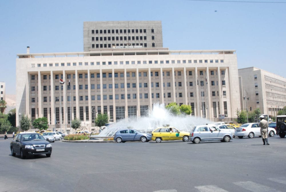مركزي النظام يمنح مكاتب المصارف ميزات في المنافذ الحدودية