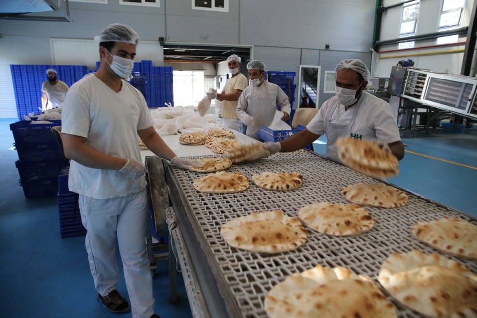 في رمضان… انخفاض استهلاك الخبز بقيمة 15 مليون ليرة يومياً
