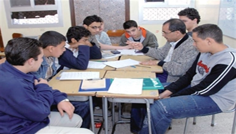 بورصة الدروس الخصوصية مع الامتحانات: درس العلمي 5 آلاف والأدبي 4 آلاف