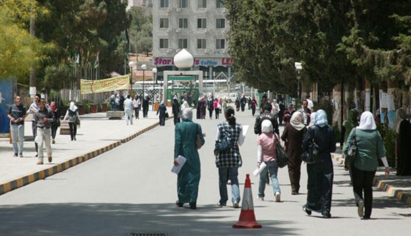 على ذمتهم: مشروع لدعم 7 آلاف طالب سوري يدرسون بالجامعات الأردنية