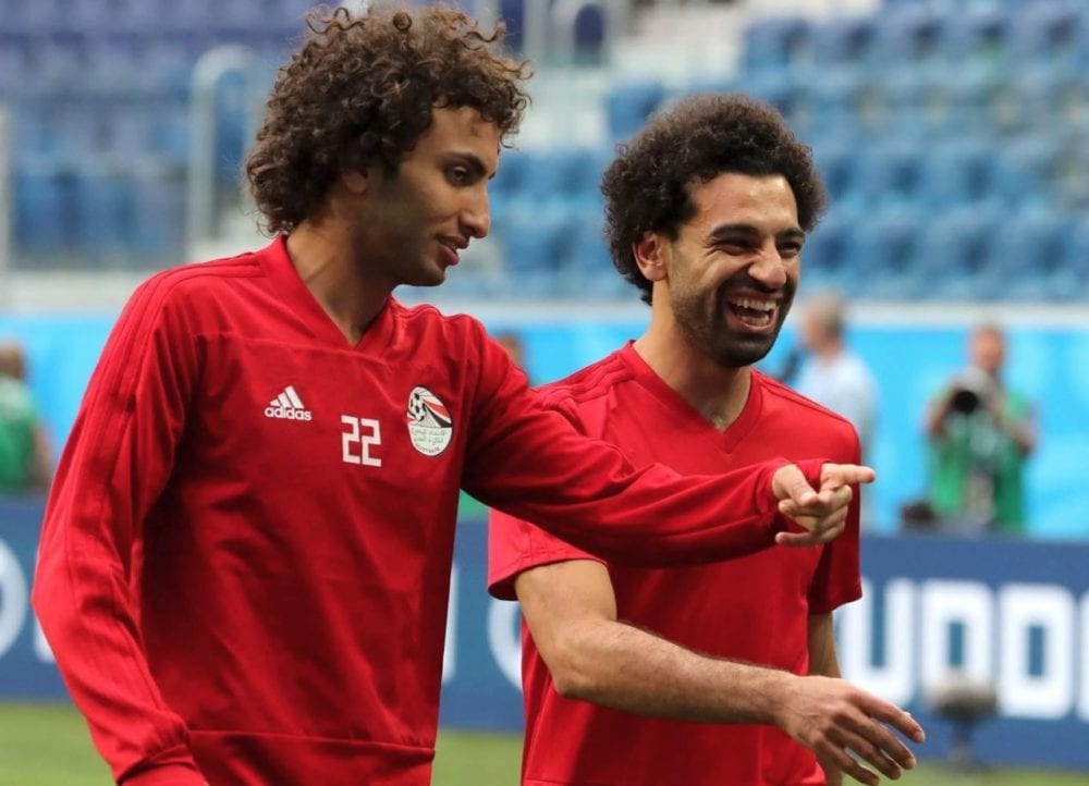 «ماذا لو كانت ابنتك يا أبو مكة؟»… غضب على صلاح لدفاعه عن زميله «المتحرش»
