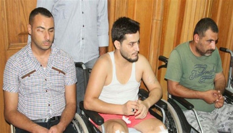 آخرها “بطاقة جريح”… الأسد يغدق الميزات على جرحى مقاتليه