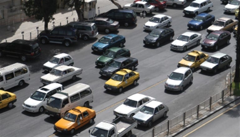 السماح لسيارات خاصة بنقل الركاب وفق تطبيق (GPS)