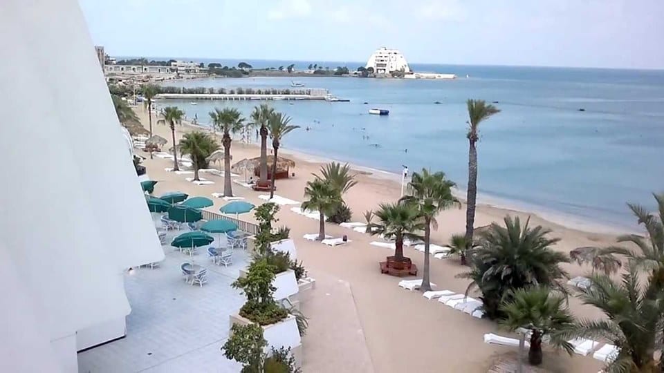 السياحة في “جزر المالديف” أرخص من اللاذقية!