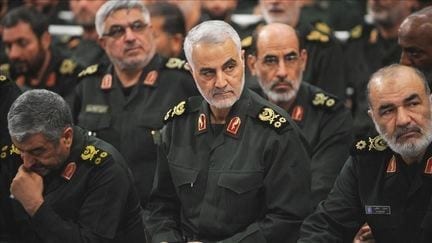 الحرس الثوري الإيراني يهدد دول المنطقة وأنظمتها بالزوال