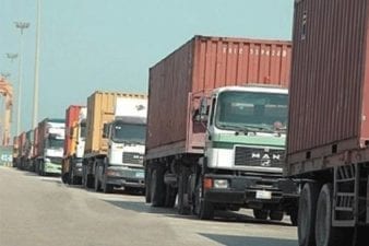 الأردن… فرض رسوم على الشاحنات السورية من مبدأ المعاملة بالمثل