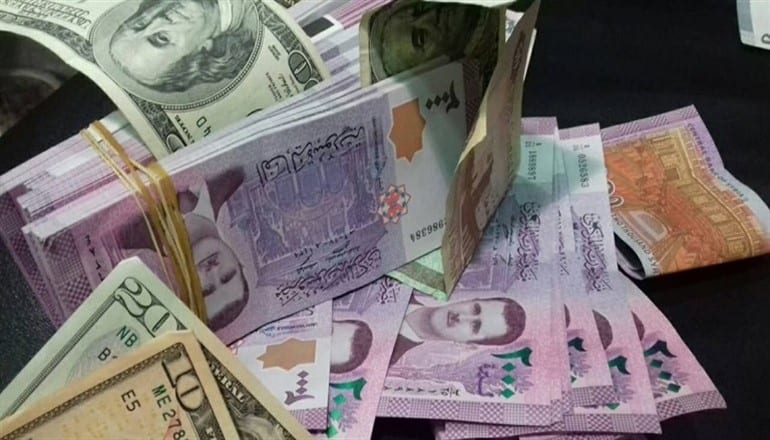 السوق السوداء في سوريا… لعبة رجال الأعمال والمركزي تخطيطاً وإدارة