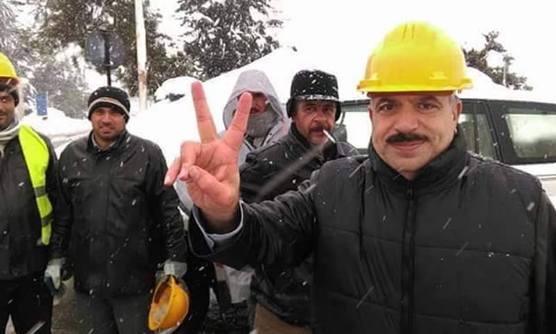 وزير الكهرباء يُغلق هاتفه قُبيل مقابلة إذاعية