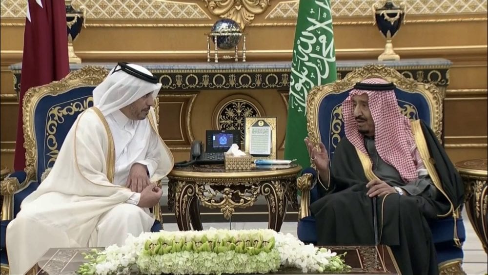بحضور قطري: دعوة من الملك سلمان إلى الخليج لمواجهة إيران