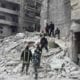 سُكّان حلب يموتون بمخلّفات المعارك.. هبوط الأبنية يحصد عشرات الأرواح