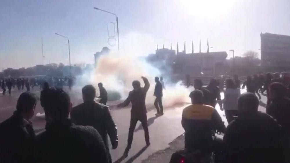 بومبيو: خامنئي قتل 1500 متظاهر ومنع الشعب حتى من البكاء عليهم