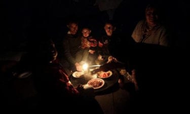 حماة: 4 ساعات كهرباء يومياً وباقي الخدمات تختفي تباعاً