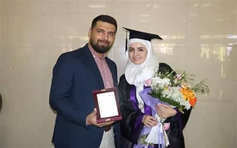 طالبة سورية تناقش رسالة الماجستير بلغة الإشارة وتنال درجة الامتياز
