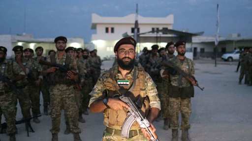 المرصد السوري: وصول دفعة جديدة من المقاتلين السوريين إلى ليبيا
