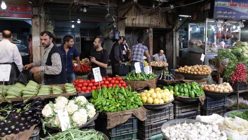 أسعار جنونية للأغذية بسبب كورونا… ولا رادع لجشع التجار