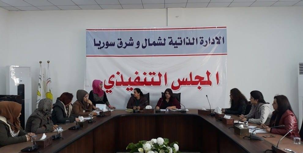 لمواجهة «كورونا»… الإدارة الذاتية تعلق دوام المدارس وتوقف حركة المعابر