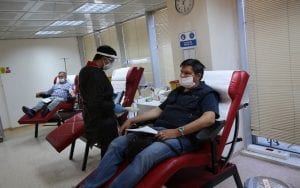 الهلال الأحمر التركي يدعو المواطنين للتبرّع بالدم