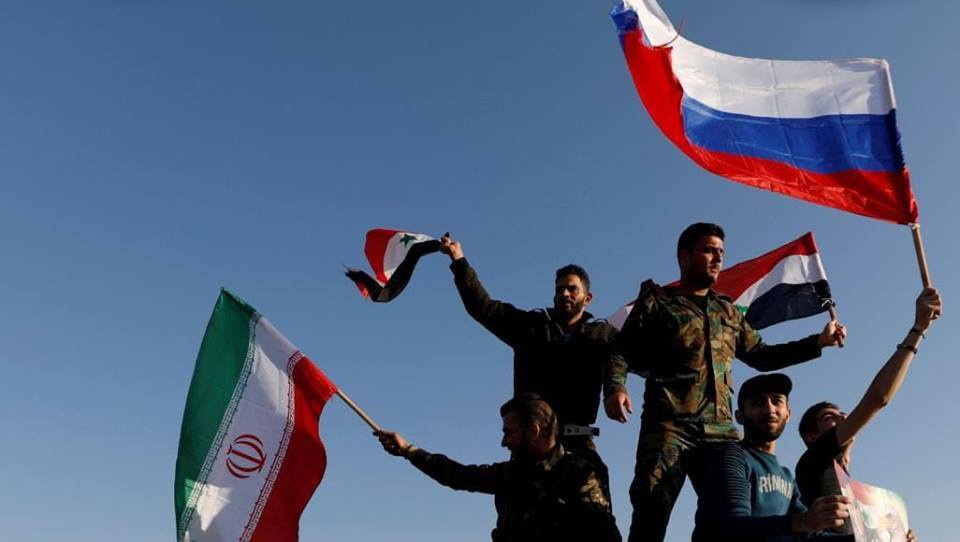 جرحى في اشتباكات بين المجموعات الإيرانية والروسية في دير الزور