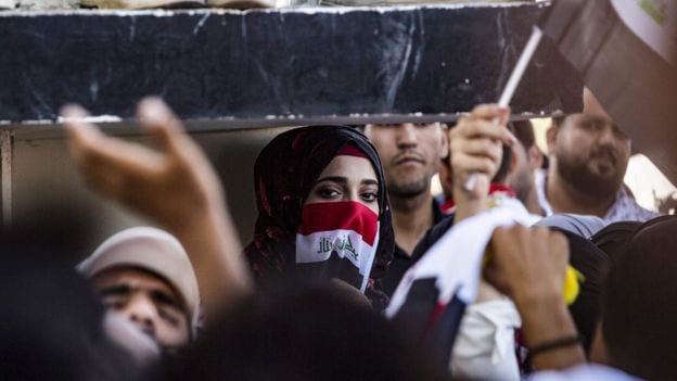 النساء تحت سطوة الأحزاب الموالية لإيران: هل يشهد العراق انتفاضة نسائية؟