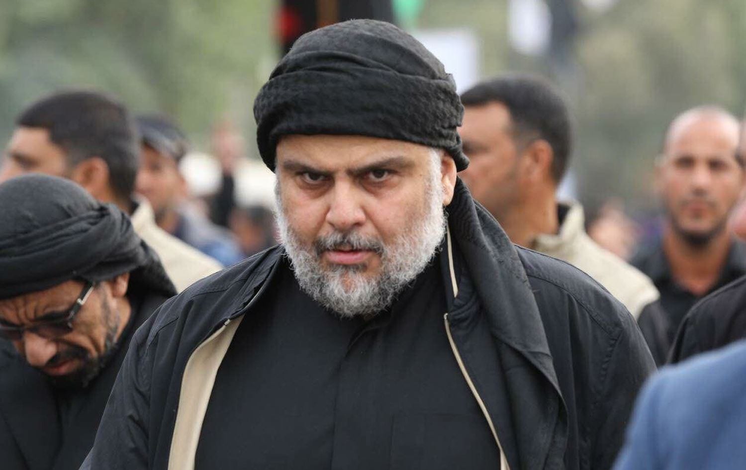 «لعلّ (التشرينيين) لا يستطيعون التظاهر مُستقبلاً»، “الصدر” يُهدّد المتظاهرين: سأتدخّل بطريقتي الخاصة والعلنية