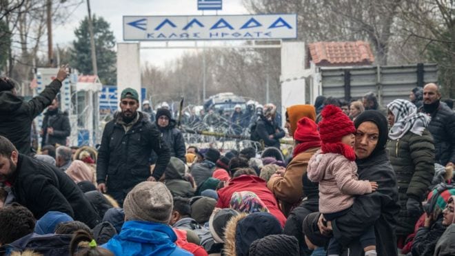 رغم فرص الحصول على الجنسية: اللجوء لأوروبا أبرز مطالب اللاجئين السوريين في تركيا