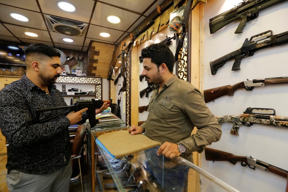 عن السلاح المنفلت.. نائب عراقي: نشتريه من الأهالي لحصرهِ بيد الدولة