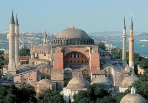 غضبٌ عالمي تجاه قرار أردوغان بتحويل “أيا صوفيا” إلى مسجد للمسلمين في تركيا