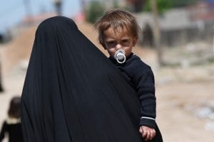 قوةٌ للرجل عارٌ على المرأة: الطلاق يزيد أحوال النساء سوءاً في العراق