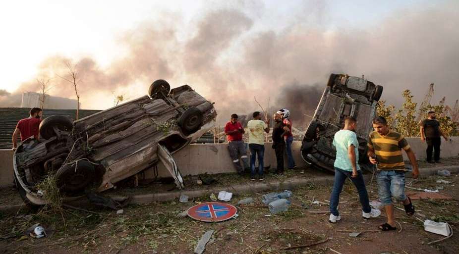ضحايا الظلّ في انفجارِ بيروت.. مَنْ هم وكيف دُفِنوا؟