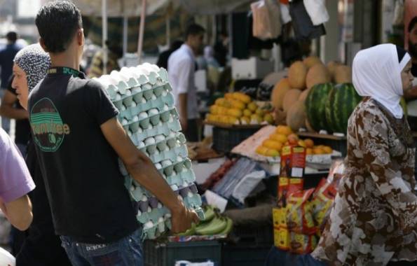 بسبب غلاء الأسعار.. دعوات لمقاطعة البيض ومنتجات الدواجن في دمشق