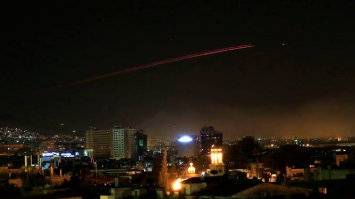 قصف إسرائيلي يستهدف مواقع عسكريّة في حلب