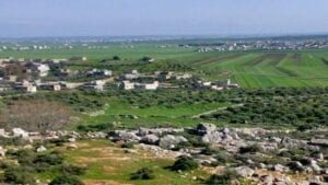 بالمزاد العلني و”الإصلاح الزراعي”: الاستيلاء على أراضي النازحين السوريين في حماة