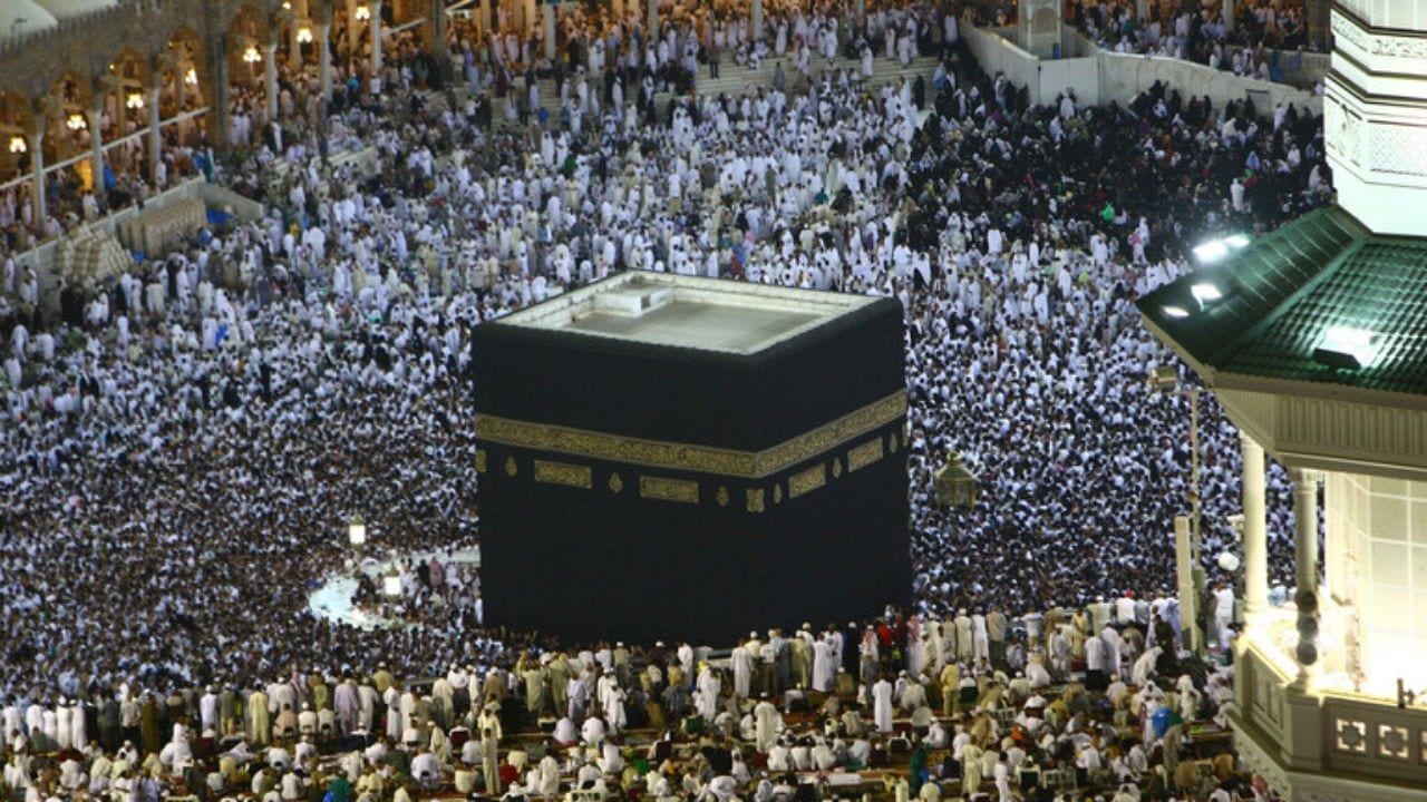 السعودية تعدل رسوم تأشيرات الزيارة والحج والمرور