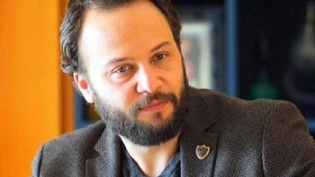 الفنان والممثل السوري “مكسيم خليل” أفضل ممثل عربي لعام 2020
