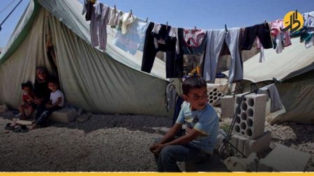 الهجرة العراقية: جهات مستفيدة من بقاء مخيمات النازحين