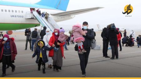 «الإدارة الذاتية» تسلّم أوزبكستان نحو مئة امرأة وطفل من عائلات “داعش”