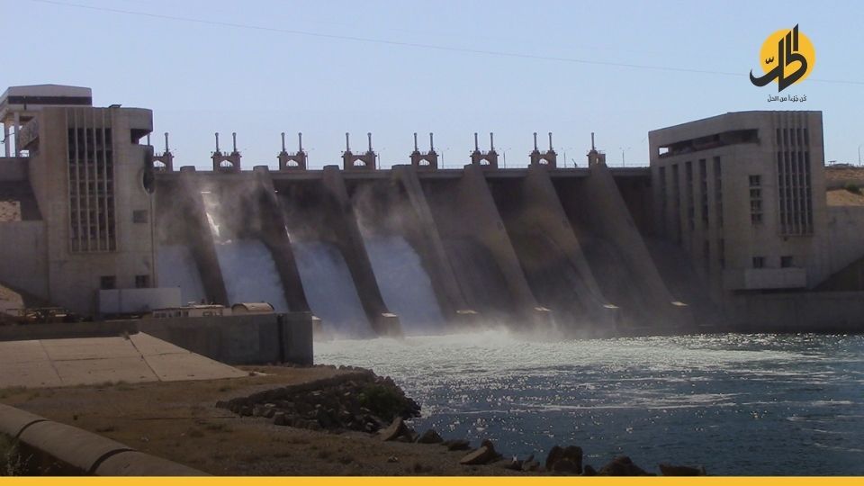 كـ«خطوة احترازيّة».. “الإدارة الذاتيّة” تخفض توليد الكهرباء في سدّي تشرين والفرات