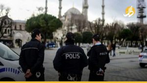عائلة سوريّة تتعرض لسرقة مبلغ كبير في تركيا.. ما التفاصيل؟