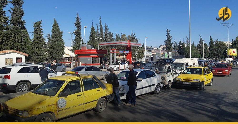 «الحكومة السوريّة» ترفع أسعار البنزين في ظل ندرته.. كم بلغ سعر الليتر؟