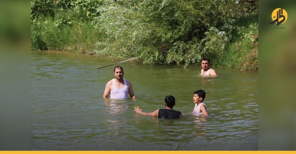 السباحة الغندورة