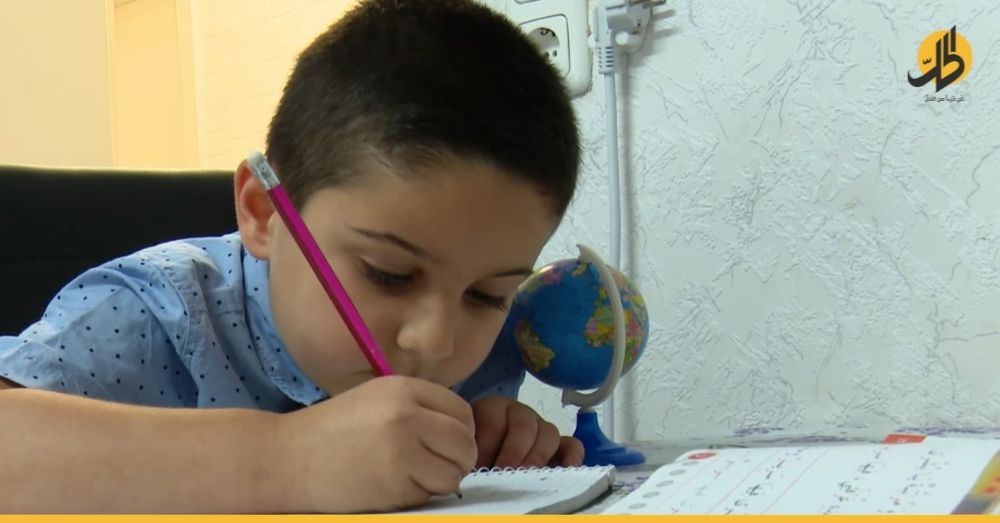 ألمانيا: بعمر 5 سنوات.. سوري يتقن لغتين ومهارات خارقة (فيديو)