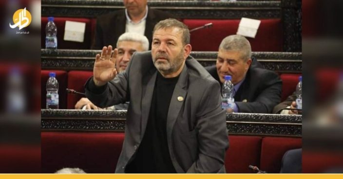 دمشق: عضو في مجلس الشعب يفضح الفساد ويطالب رئيس الحكومة بالاستقالة