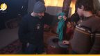 السوريون محرومون من مازوت التدفئة.. البلاستيك والملابس بدلاً عنه