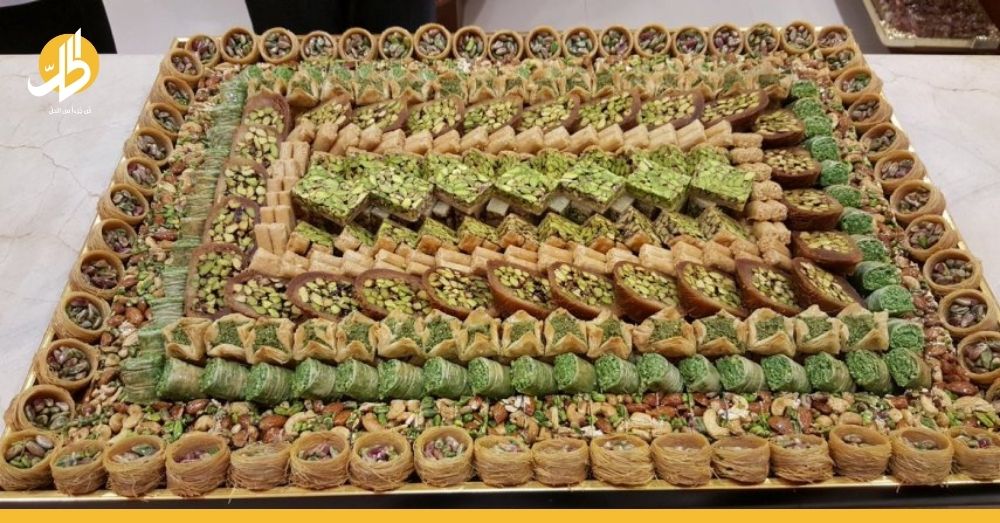 كيلو المبرومة بـ110 آلاف.. أسعار حلويات العيد بسوريا “في العلالي”
