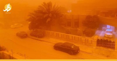 عاصفة حمراء تعطل الحياة في العراق