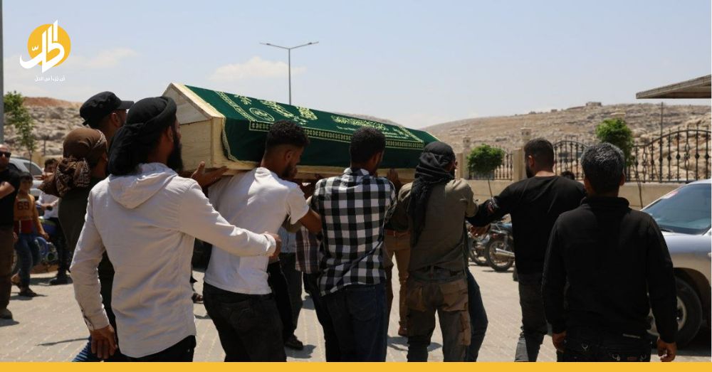 سوريون يشيعون شاب قتل في إسطنبول التركية