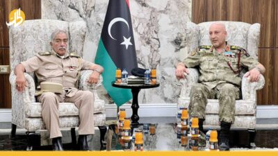 اجتماع مفاجئ.. قادة من غرب ليبيا وشرقها يبحثون توحيد الجيش