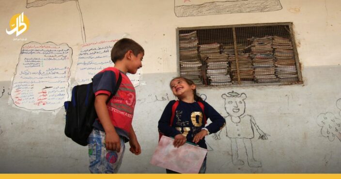 سوريا.. توزيع الكتب المستعملة على طلاب المدارس